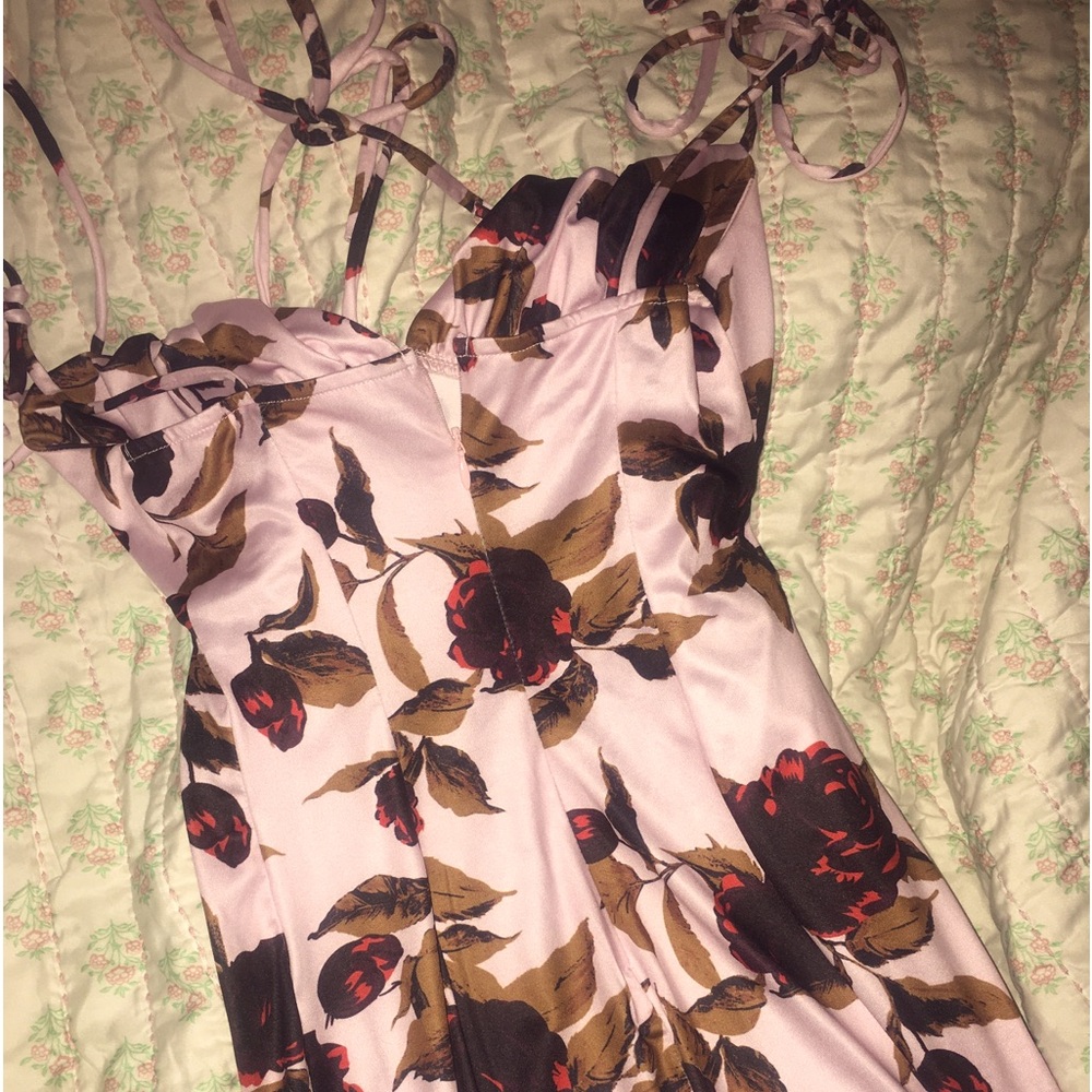 Pink dress with leaves